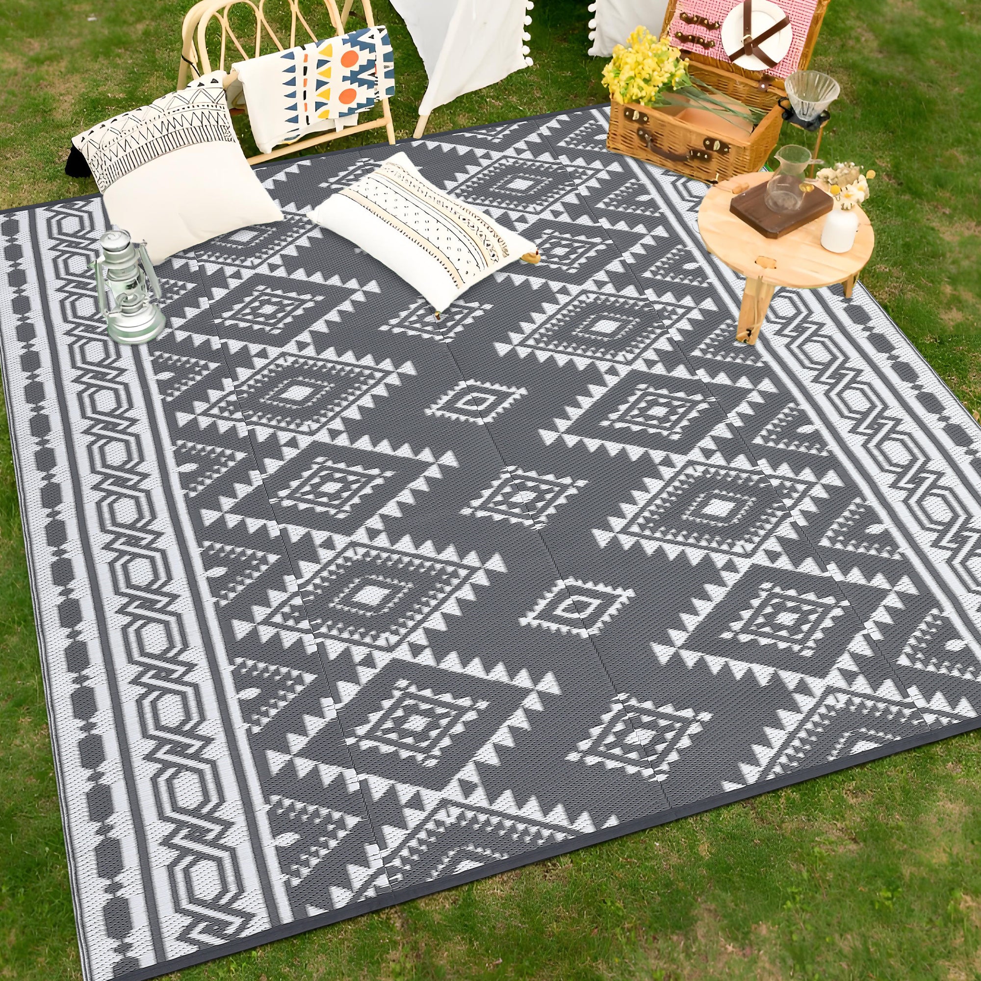 Garvee Outdoor Grey & White 9x12 Plastic Straw Rug, Modern Area Rug, Large Floor Mat for Outdoors, RV, Patio, Backyard, Deck, Picnic, Beach, Trailer, Camping, Porch, Balcony - Image 4